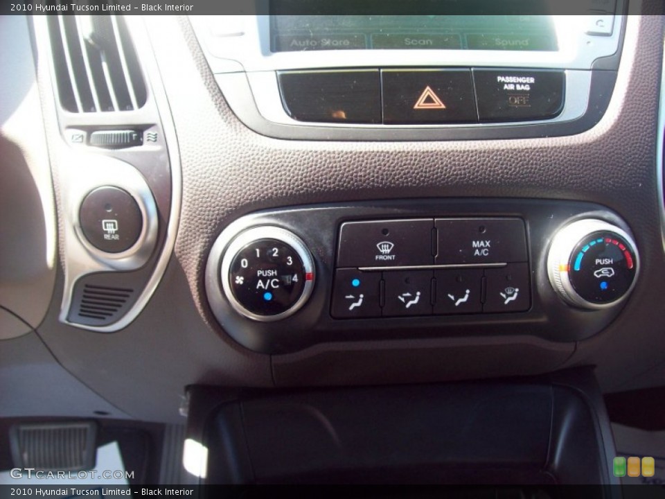 Black Interior Controls for the 2010 Hyundai Tucson Limited #53109734