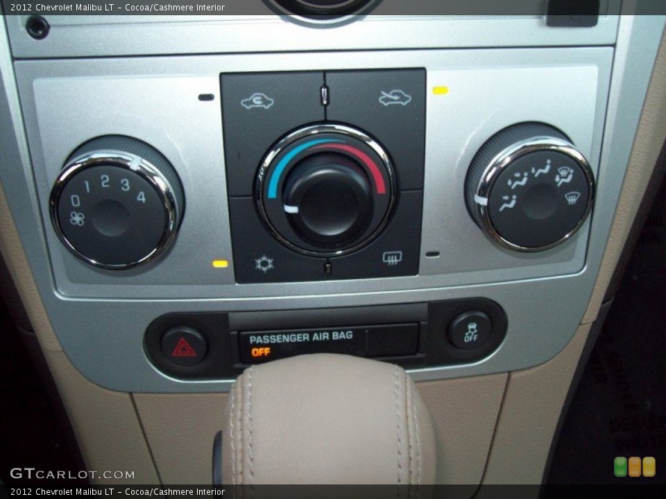 Cocoa/Cashmere Interior Controls for the 2012 Chevrolet Malibu LT #53110805