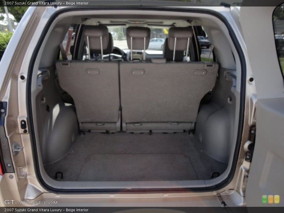 Beige Interior Trunk for the 2007 Suzuki Grand Vitara Luxury #53114981