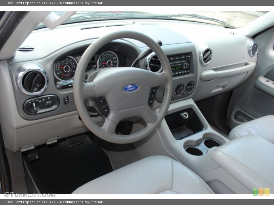 Medium Flint Grey Interior Prime Interior for the 2005 Ford Expedition XLT 4x4 #53116364