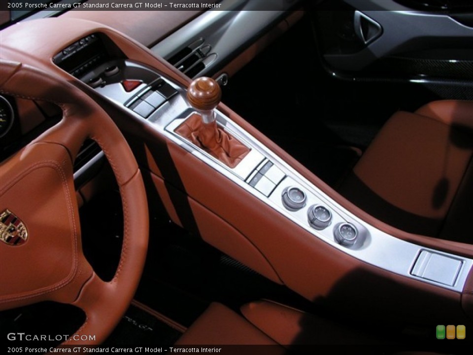 Terracotta Interior Controls for the 2005 Porsche Carrera GT  #53118615