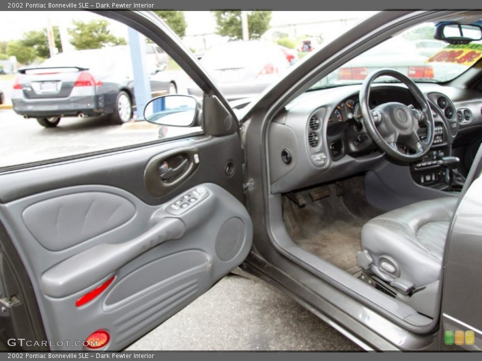 Dark Pewter Interior Photo for the 2002 Pontiac Bonneville SLE #53122089