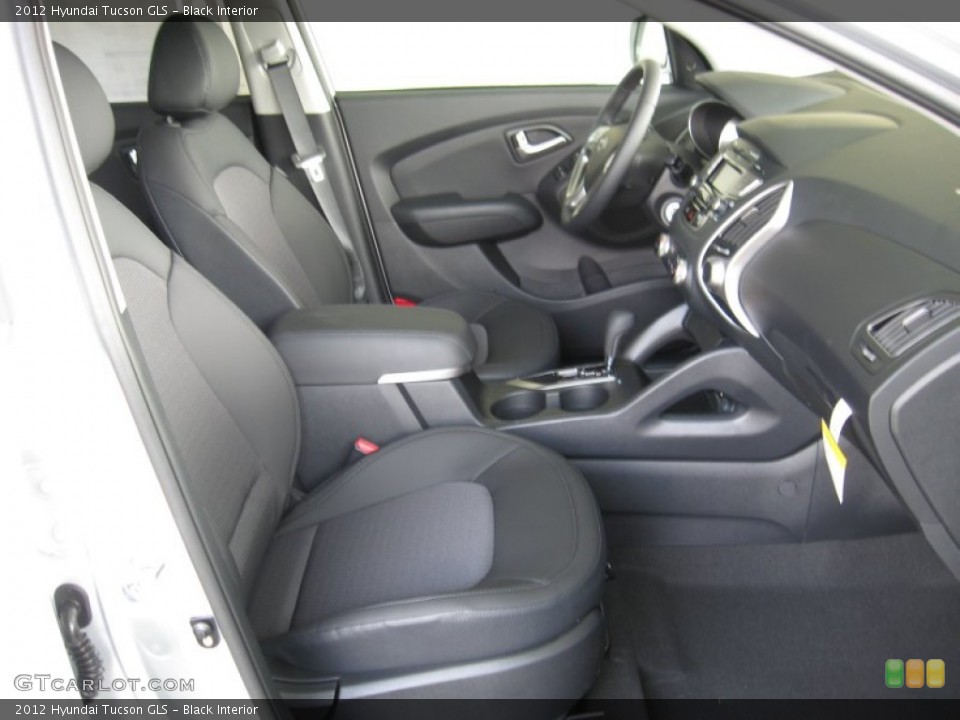 Black Interior Photo for the 2012 Hyundai Tucson GLS #53130730
