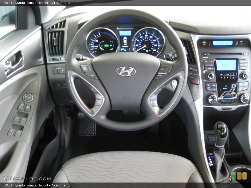 Gray Interior Dashboard for the 2011 Hyundai Sonata Hybrid #53131135