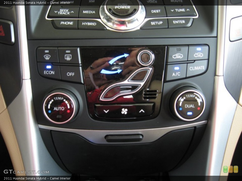 Camel Interior Controls for the 2011 Hyundai Sonata Hybrid #53131693