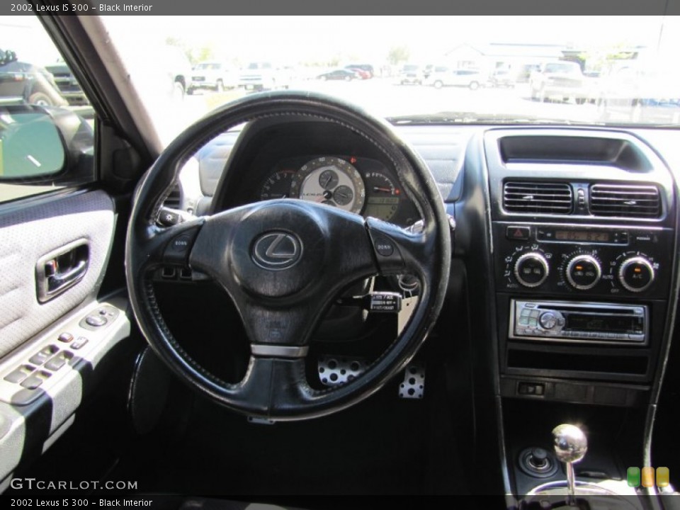Black Interior Photo for the 2002 Lexus IS 300 #53135101