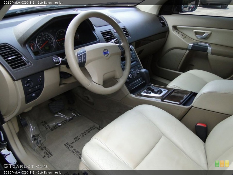 Soft Beige Interior Photo for the 2010 Volvo XC90 3.2 #53135347