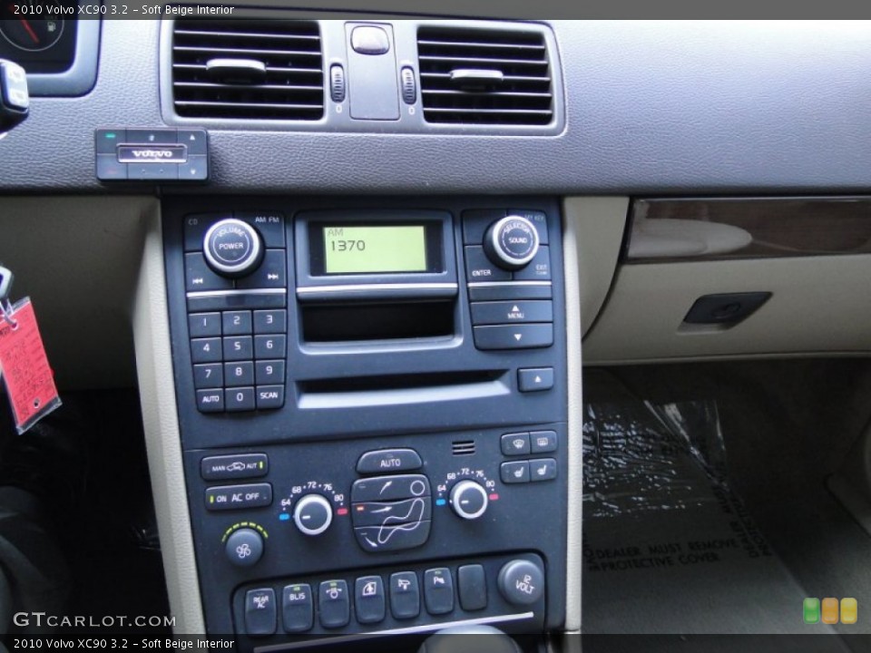 Soft Beige Interior Controls for the 2010 Volvo XC90 3.2 #53135470