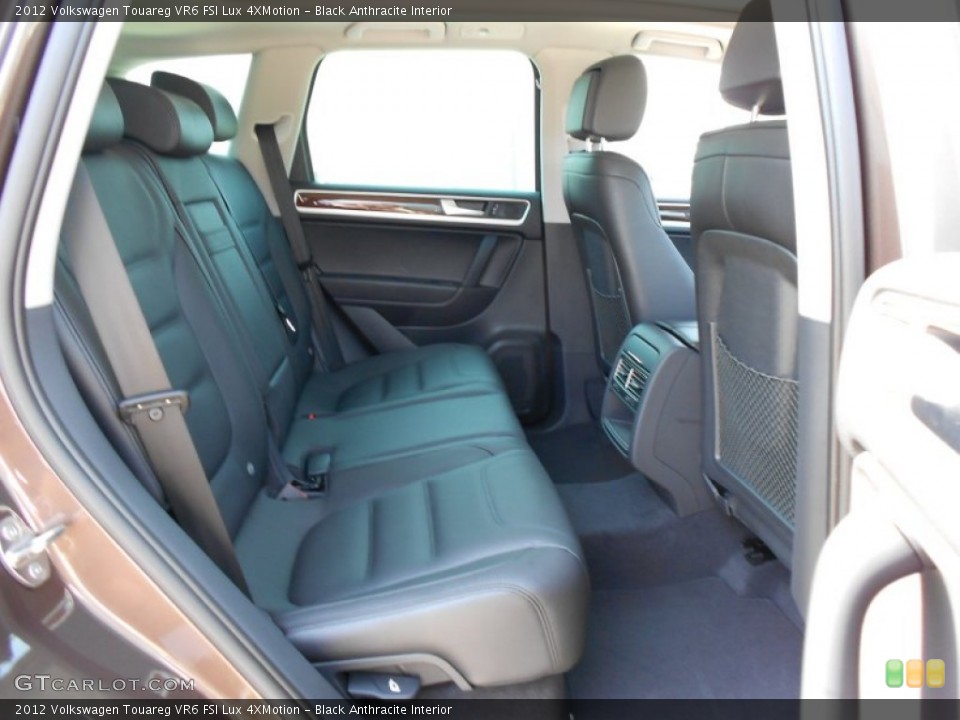 Black Anthracite Interior Photo for the 2012 Volkswagen Touareg VR6 FSI Lux 4XMotion #53137108