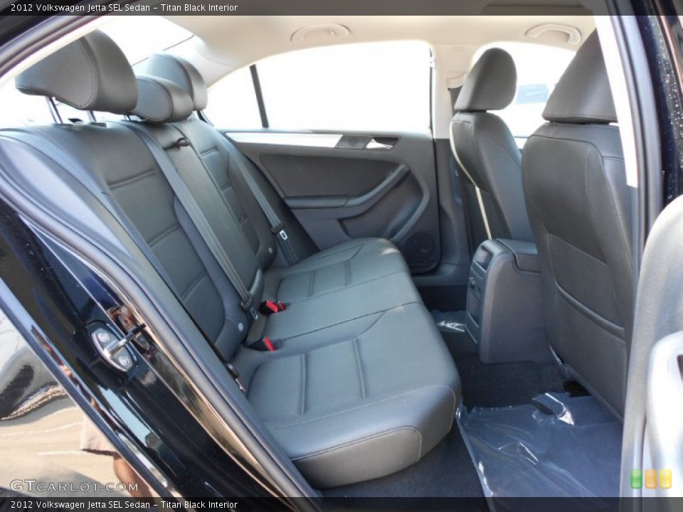 Titan Black Interior Photo for the 2012 Volkswagen Jetta SEL Sedan #53137542