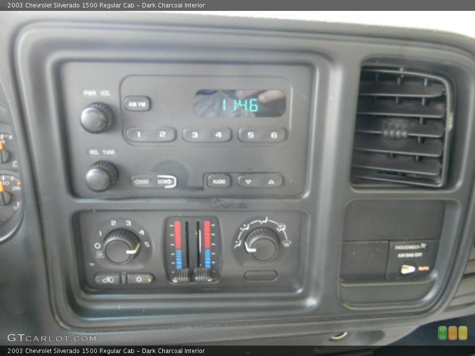 Dark Charcoal Interior Audio System for the 2003 Chevrolet Silverado 1500 Regular Cab #53137701