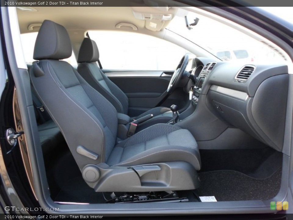 Titan Black Interior Photo for the 2010 Volkswagen Golf 2 Door TDI #53139963