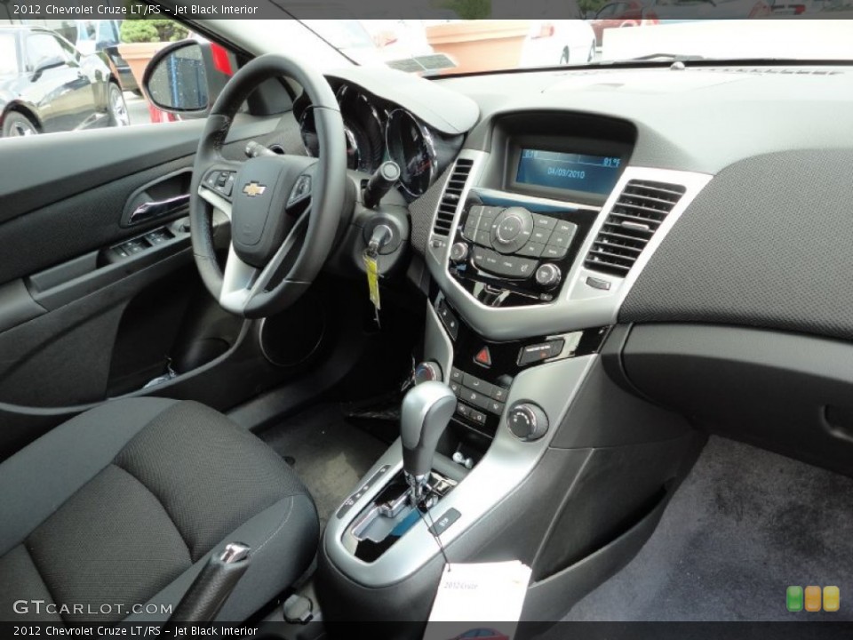 Jet Black Interior Dashboard for the 2012 Chevrolet Cruze LT/RS #53156297