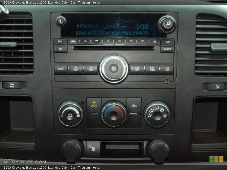 Dark Titanium Interior Audio System for the 2009 Chevrolet Silverado 1500 Extended Cab #53156795