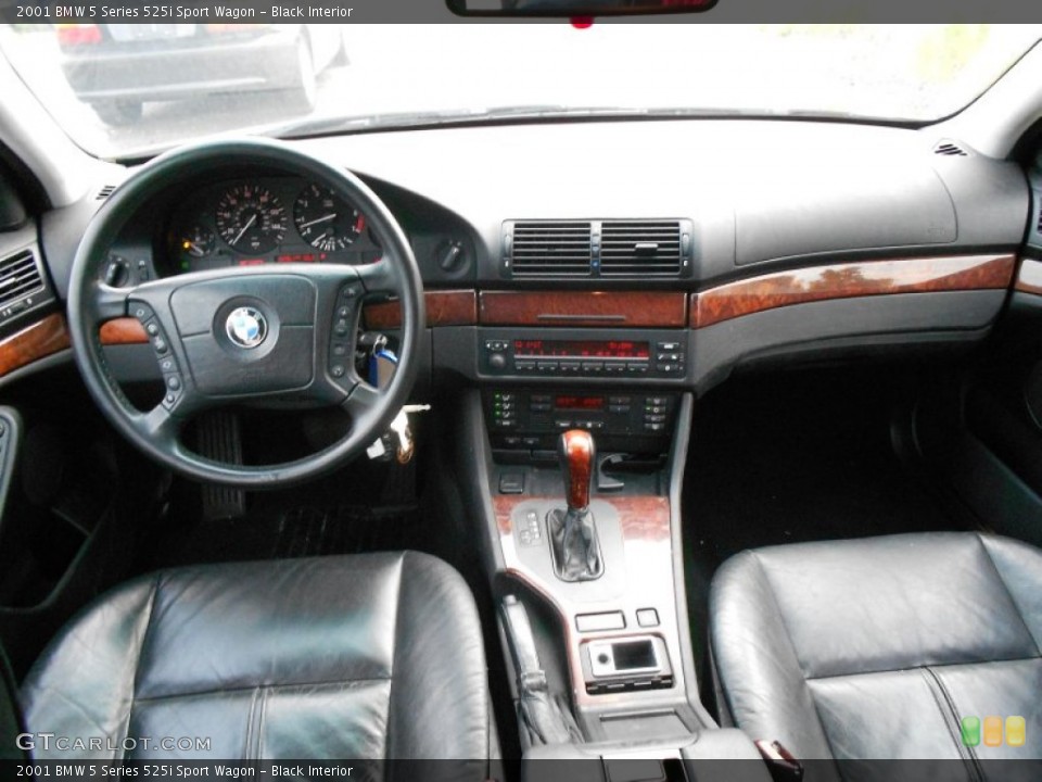 Black Interior Dashboard for the 2001 BMW 5 Series 525i Sport Wagon #53157101