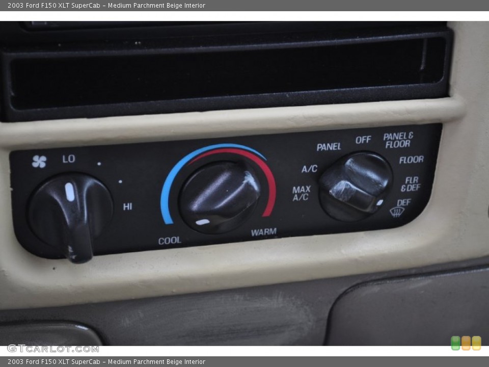 Medium Parchment Beige Interior Controls for the 2003 Ford F150 XLT SuperCab #53164154