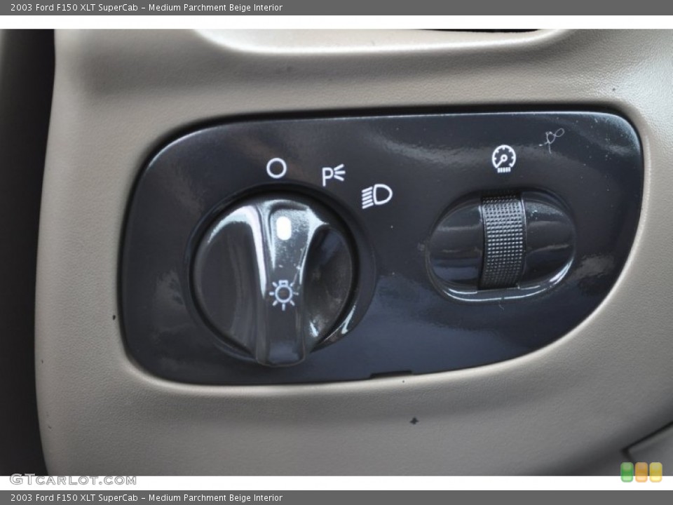 Medium Parchment Beige Interior Controls for the 2003 Ford F150 XLT SuperCab #53164169
