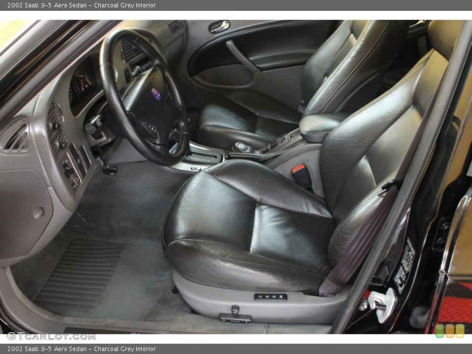 Charcoal Grey Interior Photo for the 2002 Saab 9-5 Aero Sedan #53170995