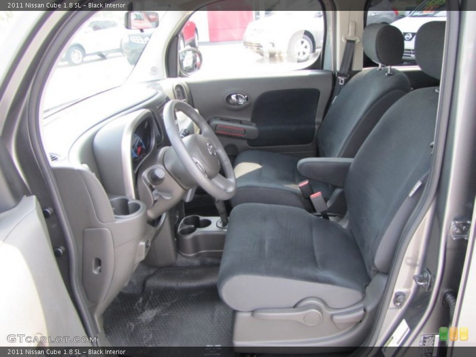 Black Interior Photo for the 2011 Nissan Cube 1.8 SL #53181719