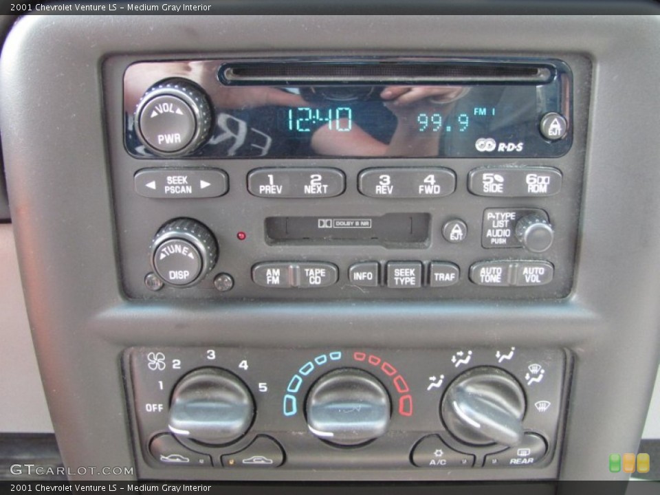 Medium Gray Interior Audio System for the 2001 Chevrolet Venture LS #53183741