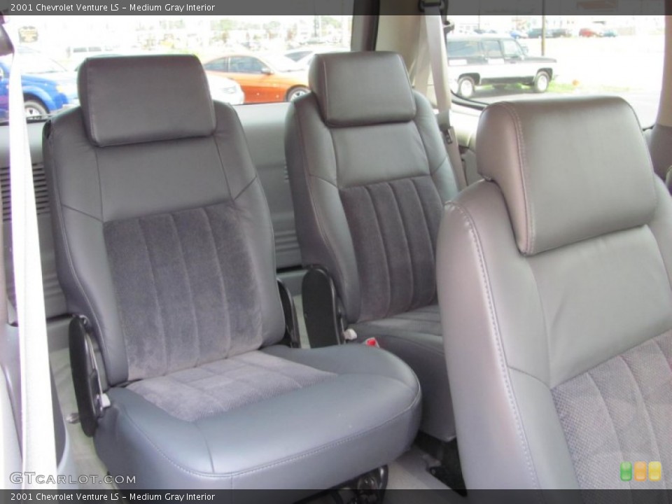 Medium Gray Interior Photo for the 2001 Chevrolet Venture LS #53183885
