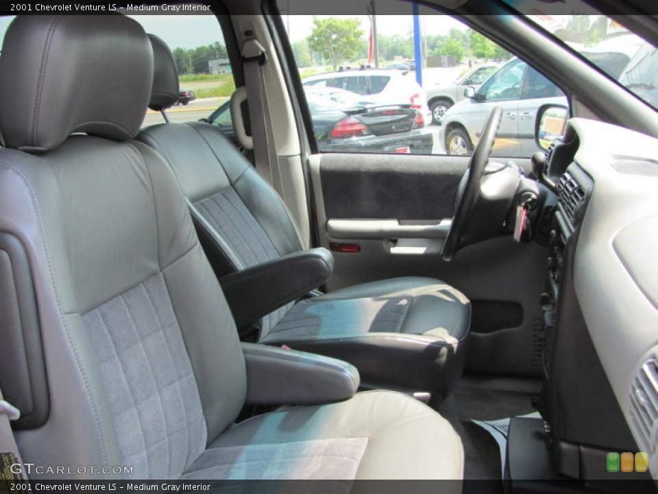 Medium Gray Interior Photo for the 2001 Chevrolet Venture LS #53183912