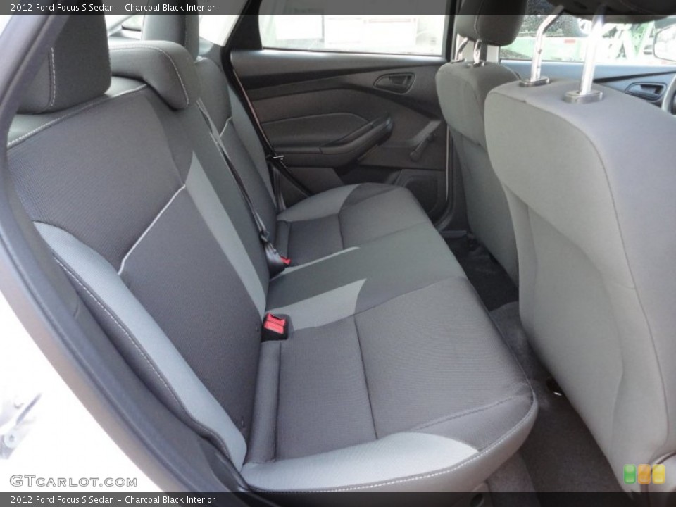 Charcoal Black Interior Photo for the 2012 Ford Focus S Sedan #53189897