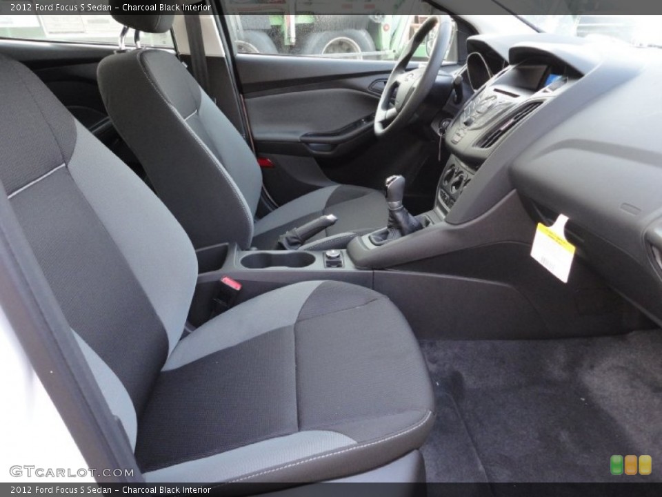 Charcoal Black Interior Photo for the 2012 Ford Focus S Sedan #53189906
