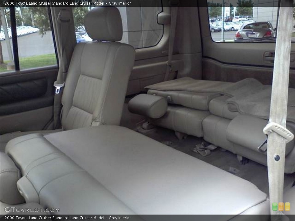 Gray Interior Photo for the 2000 Toyota Land Cruiser  #53192207
