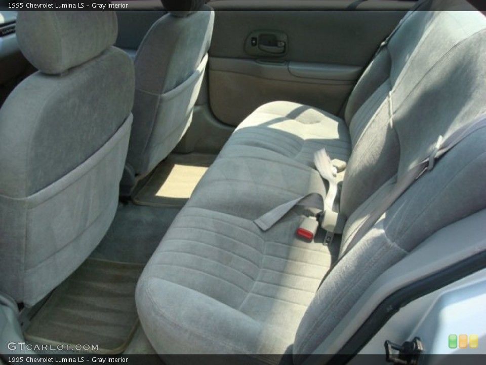 Gray Interior Photo for the 1995 Chevrolet Lumina LS #53197556