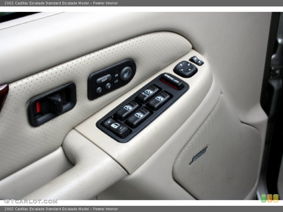 Pewter Interior Controls for the 2002 Cadillac Escalade  #53204825