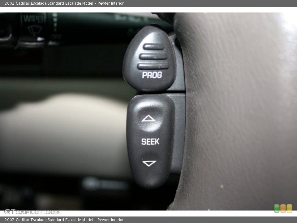 Pewter Interior Controls for the 2002 Cadillac Escalade  #53205557