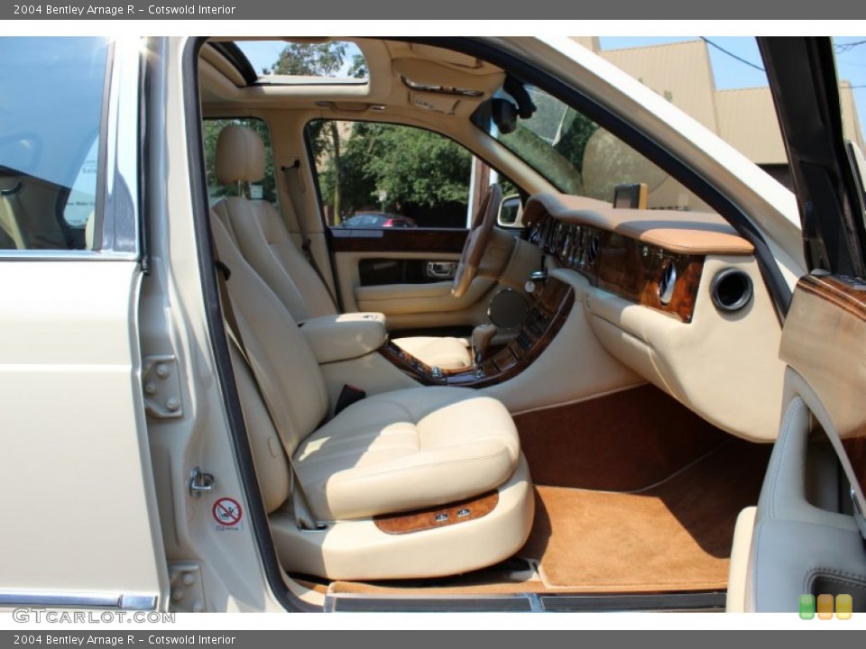 Cotswold Interior Photo for the 2004 Bentley Arnage R #53217458