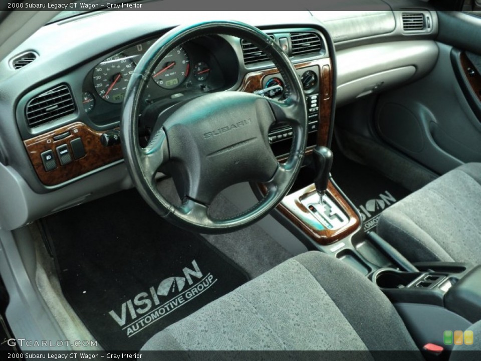 Gray Interior Photo for the 2000 Subaru Legacy GT Wagon #53223188