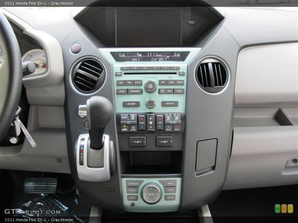 Gray Interior Controls for the 2011 Honda Pilot EX-L #53234778