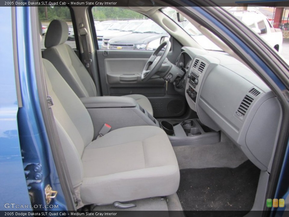 Medium Slate Gray Interior Photo for the 2005 Dodge Dakota SLT Quad Cab #53234784