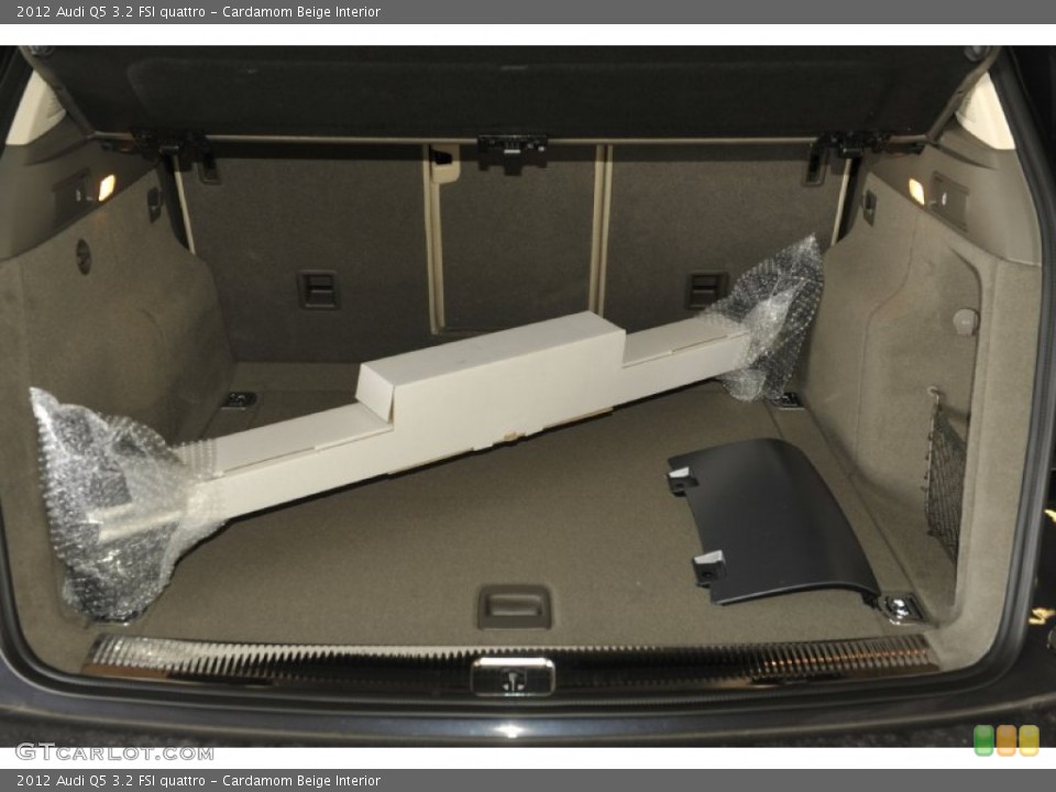 Cardamom Beige Interior Trunk for the 2012 Audi Q5 3.2 FSI quattro #53242152