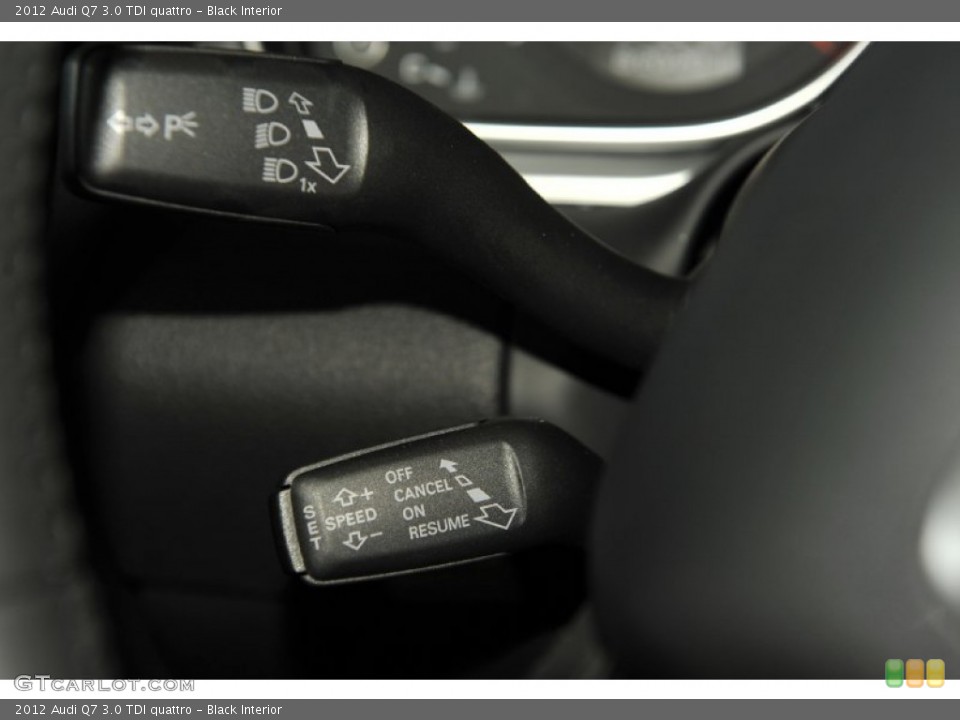 Black Interior Controls for the 2012 Audi Q7 3.0 TDI quattro #53242692