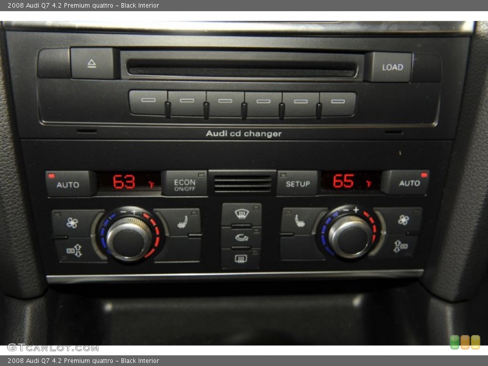 Black Interior Controls for the 2008 Audi Q7 4.2 Premium quattro #53269603