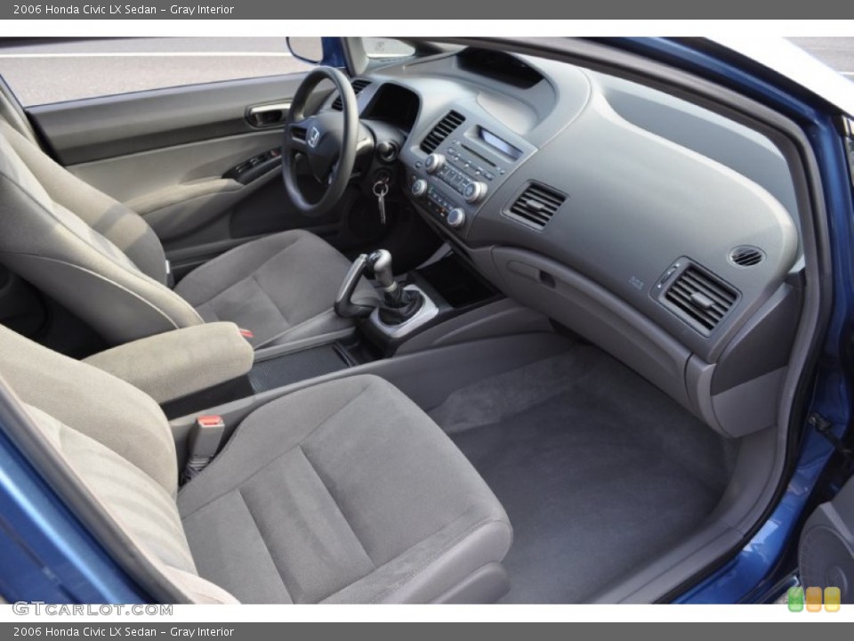 Gray Interior Photo for the 2006 Honda Civic LX Sedan #53277262