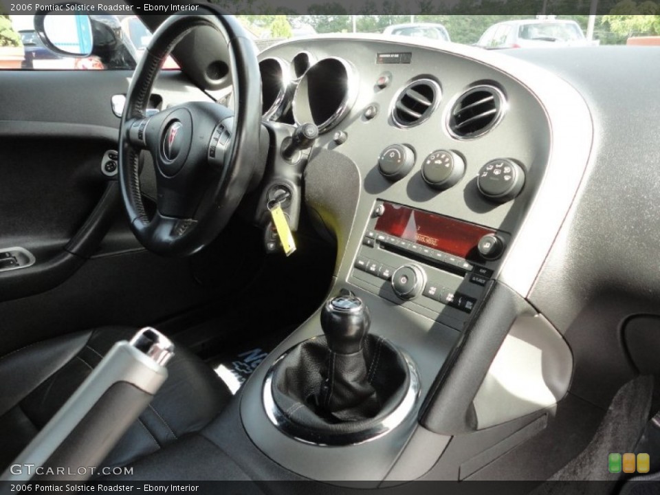 Ebony Interior Dashboard for the 2006 Pontiac Solstice Roadster #53294352