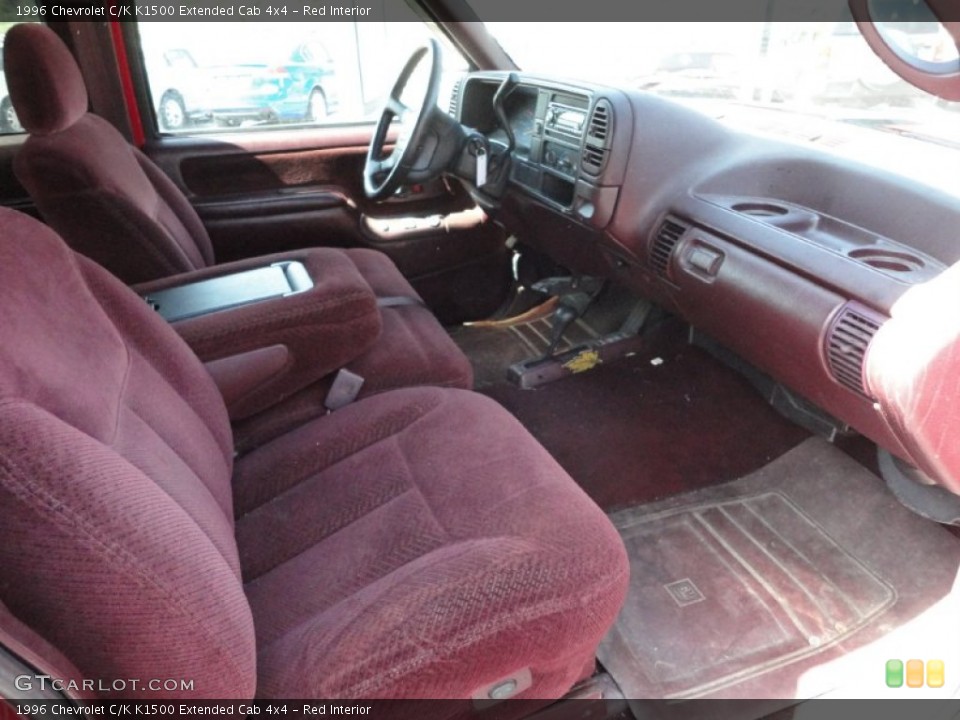 Red Interior Photo for the 1996 Chevrolet C/K K1500 Extended Cab 4x4 #53294910