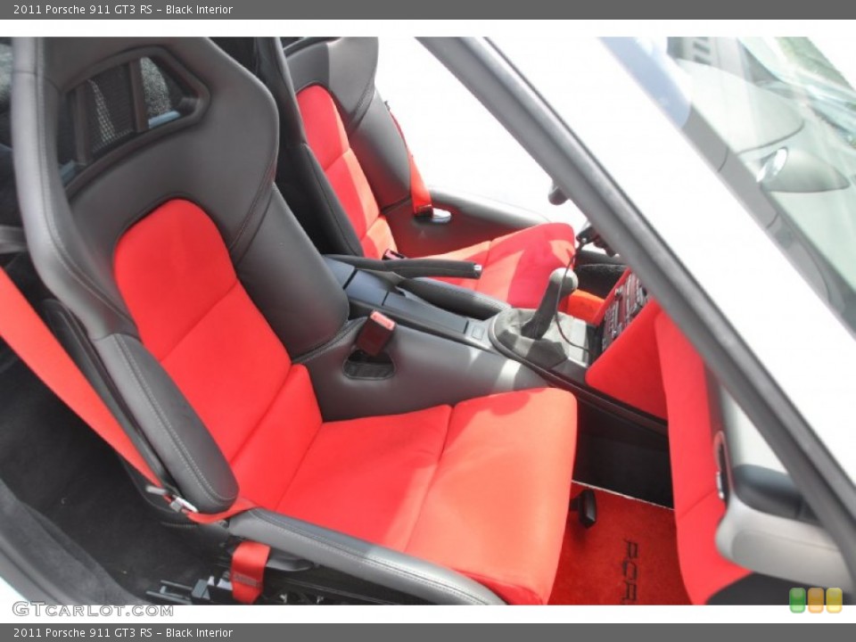 Black Interior Photo for the 2011 Porsche 911 GT3 RS #53303685