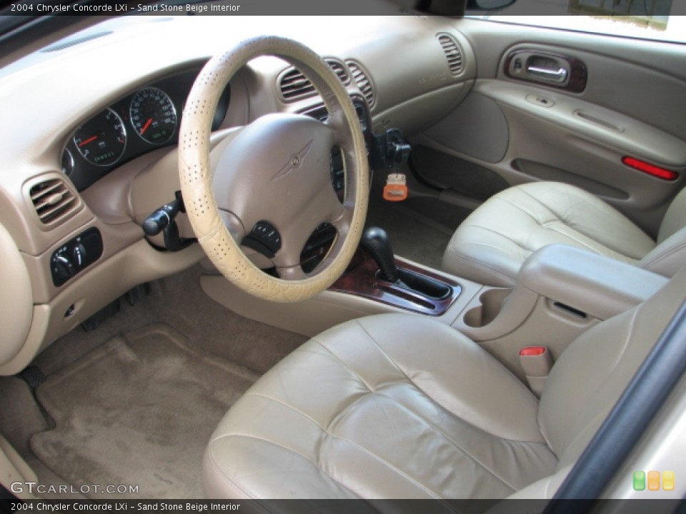Sand Stone Beige Interior Photo for the 2004 Chrysler Concorde LXi #53303739