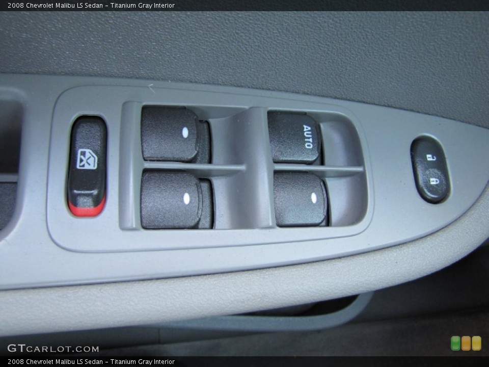 Titanium Gray Interior Controls for the 2008 Chevrolet Malibu LS Sedan #53304150