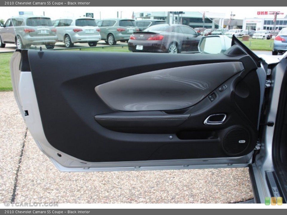 Black Interior Door Panel for the 2010 Chevrolet Camaro SS Coupe #53307093