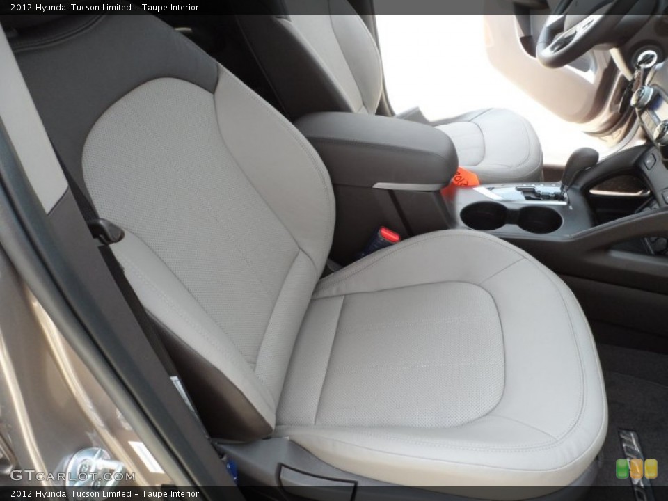 Taupe Interior Photo for the 2012 Hyundai Tucson Limited #53316444