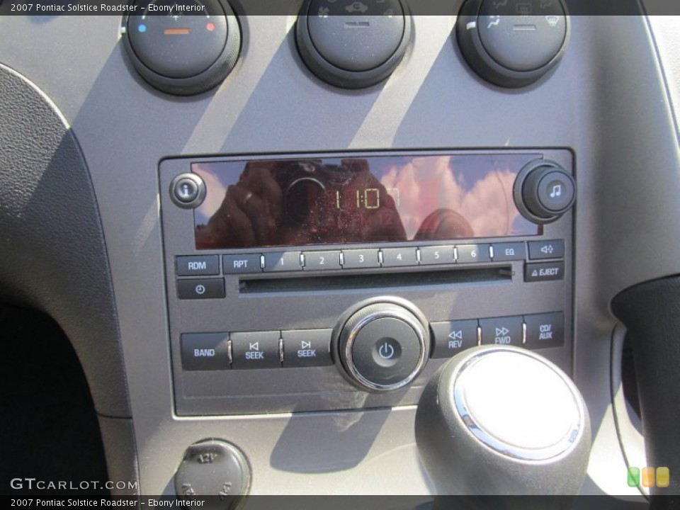 Ebony Interior Controls for the 2007 Pontiac Solstice Roadster #53317884
