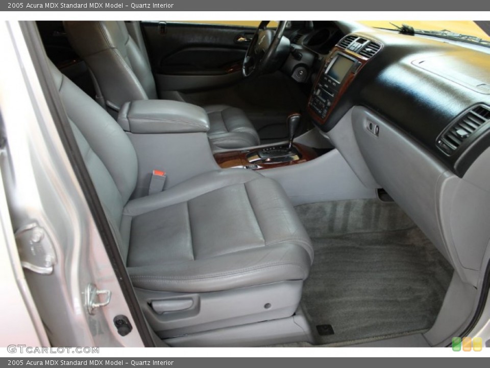 Quartz Interior Photo for the 2005 Acura MDX  #53328339