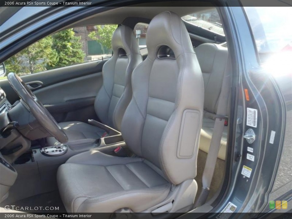 Titanium Interior Photo for the 2006 Acura RSX Sports Coupe #53331273